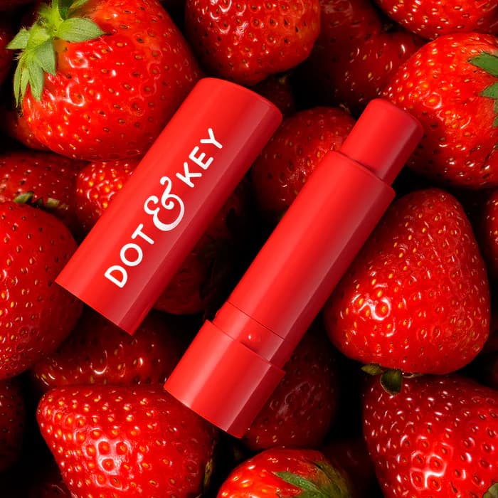 Dot & Key SPF 50+ Barrier Repair Hydrating Lip Balm (Strawberry Red)