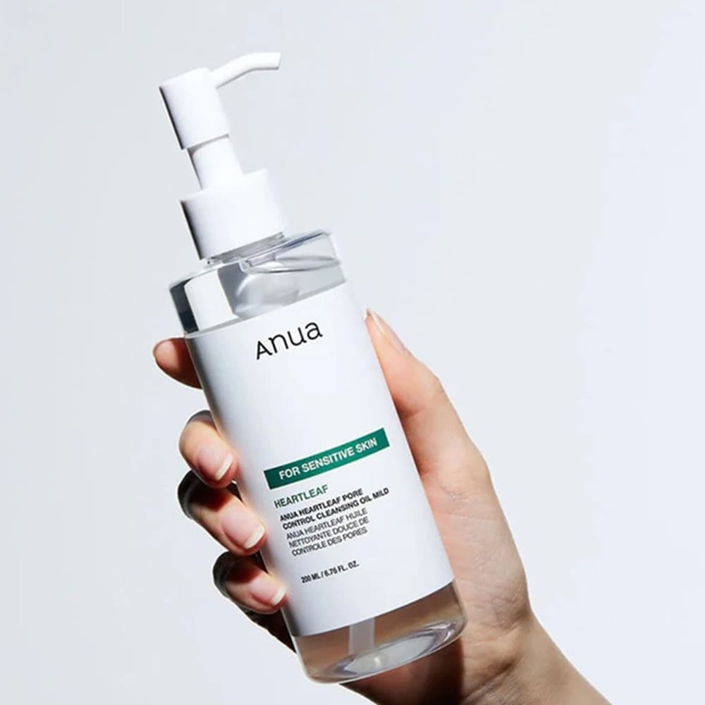 Anua Heartleaf Pore Control Cleansing Oil Mild