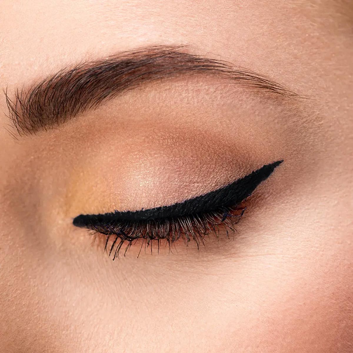Nior Liquid Eyeliner