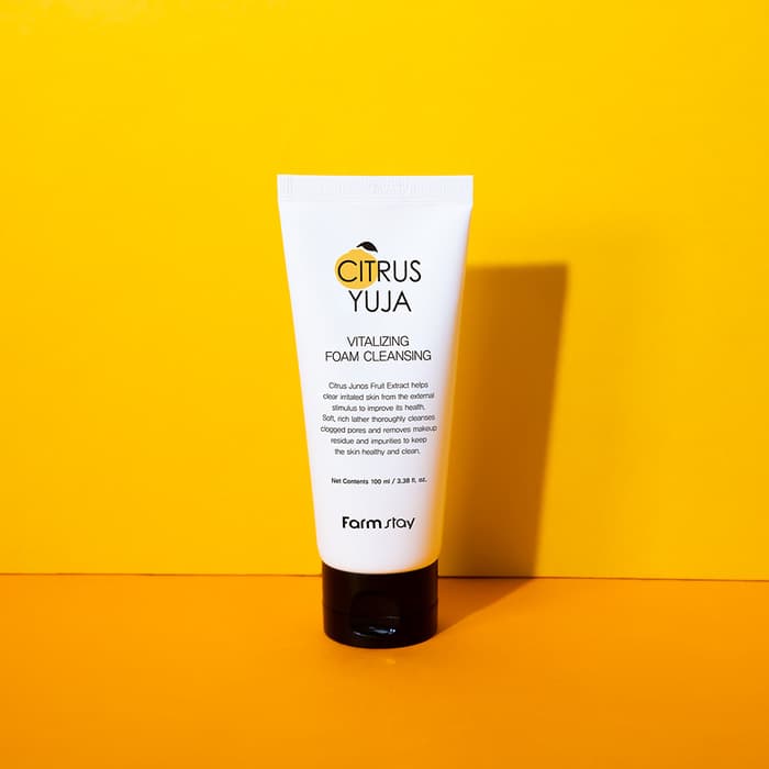 Farmstay Citrus Yuja Vitalizing Foam Cleansing